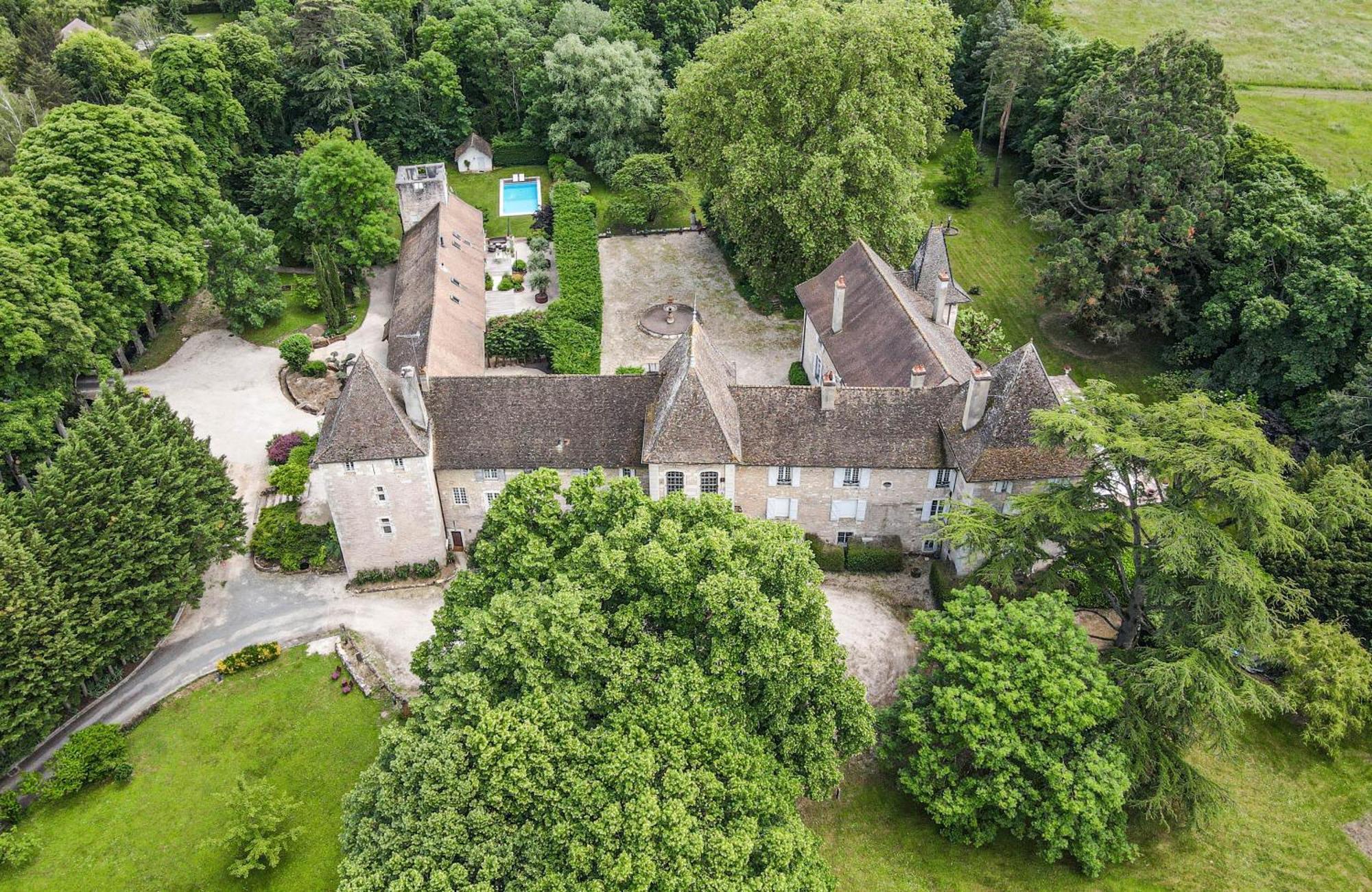 Chateau De - La Delicate
